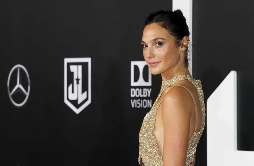 Η Γκαλ Γκαντό επιτίθεται στο ανδρικό κατεστημένο του Χόλιγουντ