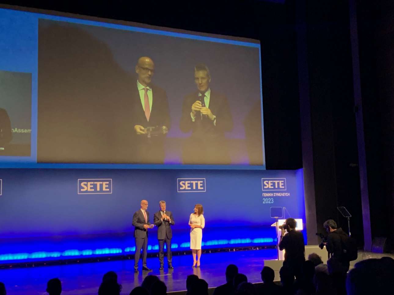 Τουρισμός: Αλλαγή προσώπων, σκυτάλης και σελίδας