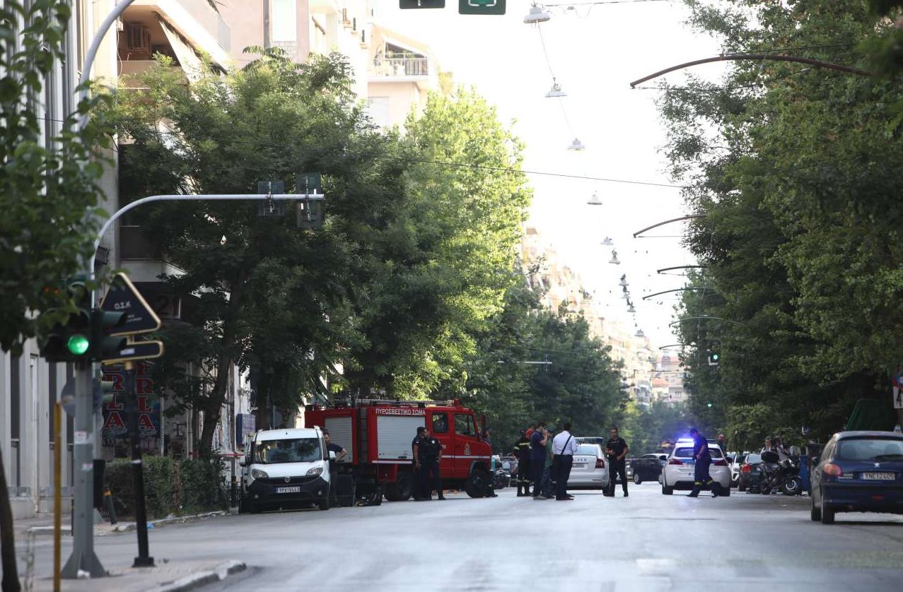 Εκρηξη στην Τεκτονική Στοά