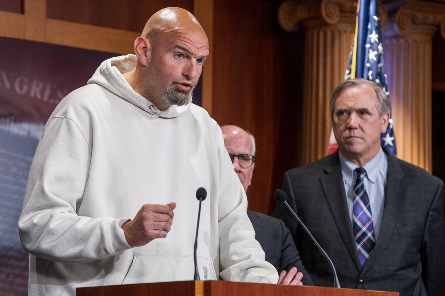 Κουκούλες και παντόφλες: Ολα επιτρέπονται πλέον στην αμερικανική Γερουσία