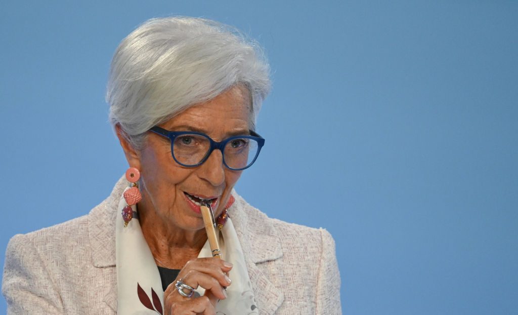 ΕΚΤ: Γιατί είναι πιθανή μία τέταρτη μείωση των επιτοκίων τον Δεκέμβριο