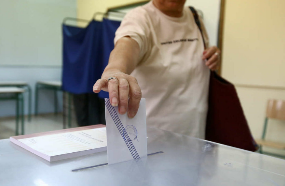 Δημοσκόπηση MRB: Στο 20,7% η διαφορά ΝΔ-ΣΥΡΙΖΑ