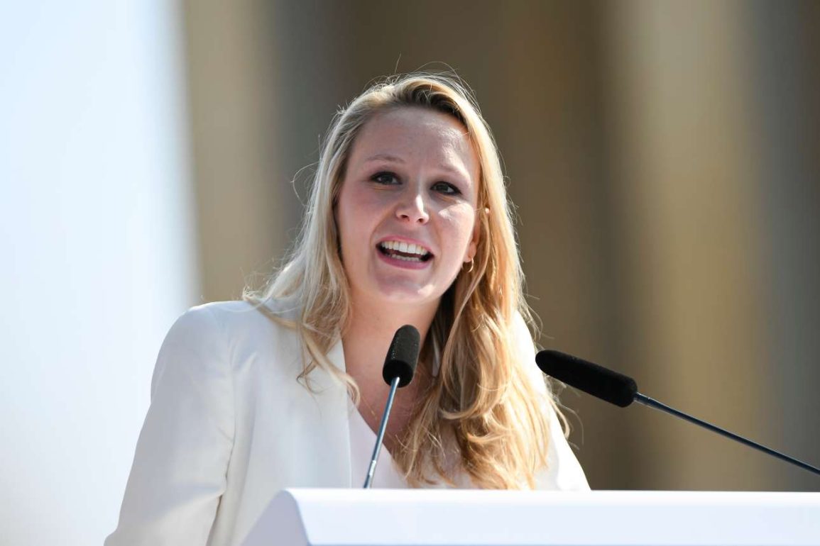 Γαλλία: Εμφύλιος στην Ακροδεξιά – η ανιψιά της Μαρίν Λεπέν σηκώνει ανάστημα