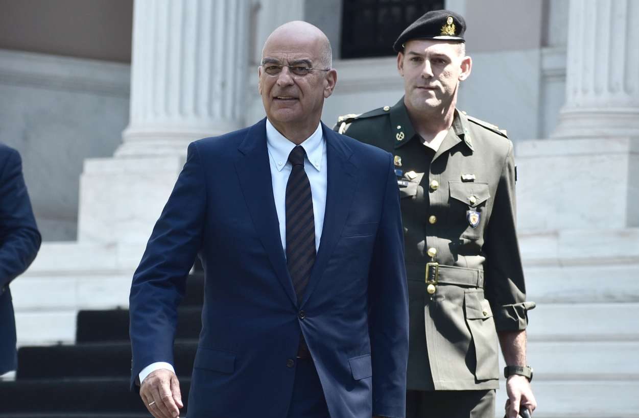 Δένδιας: Στην Ελλάδα η διοίκηση της δύναμης της επιχείρησης «Ειρήνη»