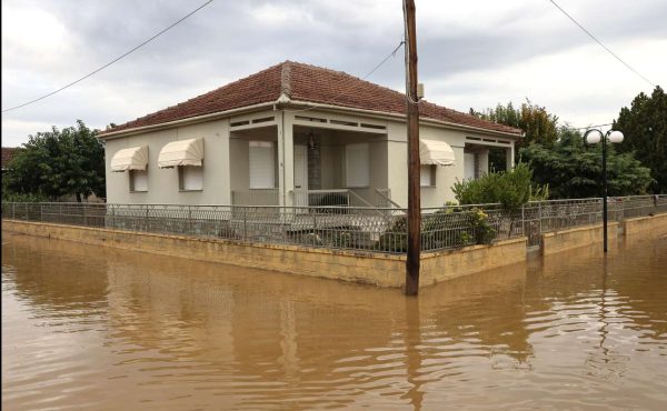 Θεσσαλία: Οι περιοχές όπου το νερό ακόμη δεν είναι πόσιμο