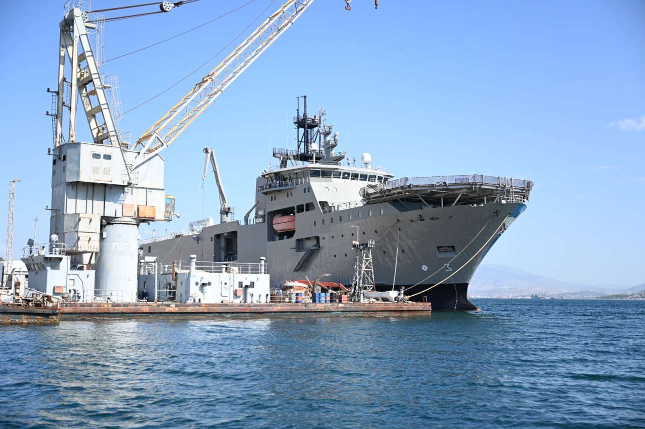 Στη δύναμη του ΠΝ και επισήμως το πλοίο γενικής υποστήριξης «Περσέας»