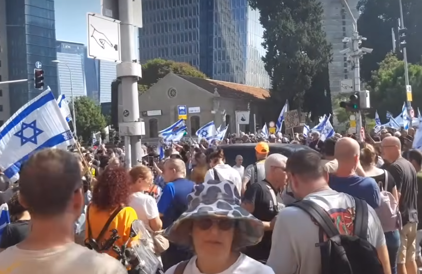 Ισραήλ: Πληθαίνουν οι φωνές για την παραίτηση του Νετανιάχου