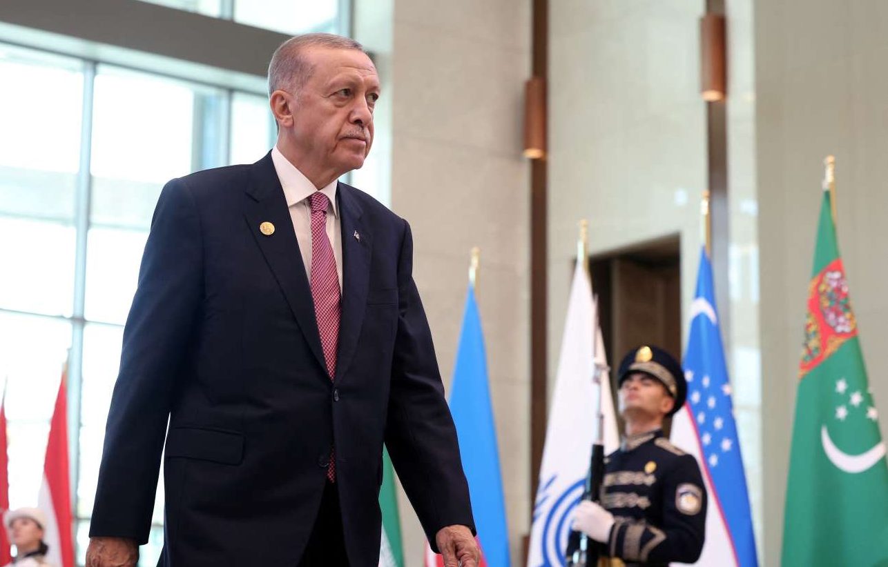 Το διπλό παιχνίδι του Ερντογάν στη Γάζα: Υποστηρίζει τη Χαμάς, τροφοδοτεί με πετρέλαιο το Ισραήλ