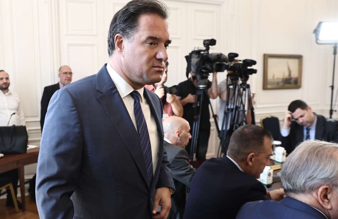 Γεωργιάδης: Τα τρολ του ΣΥΡΙΖΑ φταίνε – Ζητώ συγγνώμη από τους συγγενείς των θυμάτων στα Τέμπη