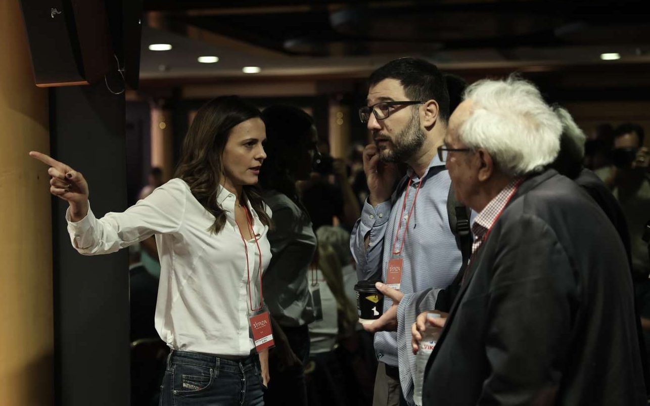 Εξοδος της ομάδας Αχτσιόγλου από τον «βούρκο» του ΣΥΡΙΖΑ ως τις 10 Δεκεμβρίου