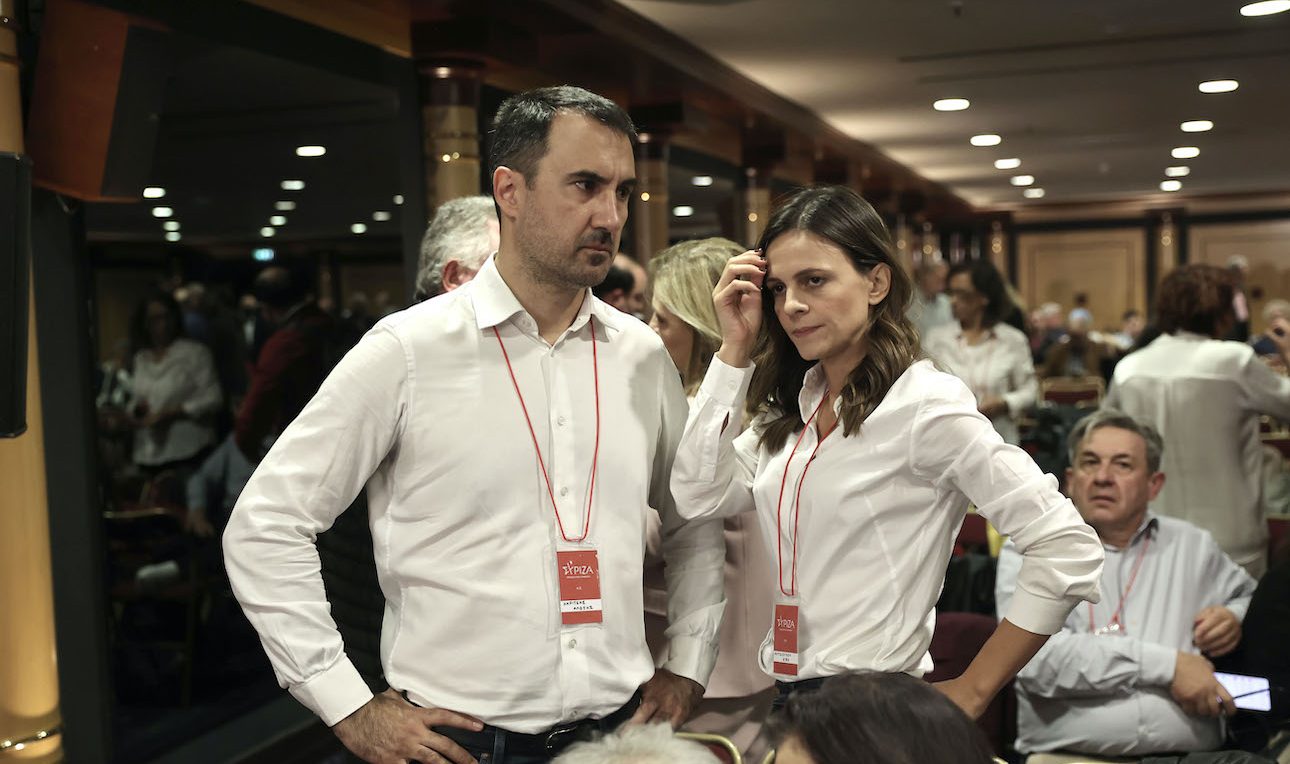 H Αχτσιόγλου έριξε το γάντι στην ΚΕ του ΣΥΡΙΖΑ: Ψηφοφορία «εδώ και τώρα» για το δημοψήφισμα Κασσελάκη