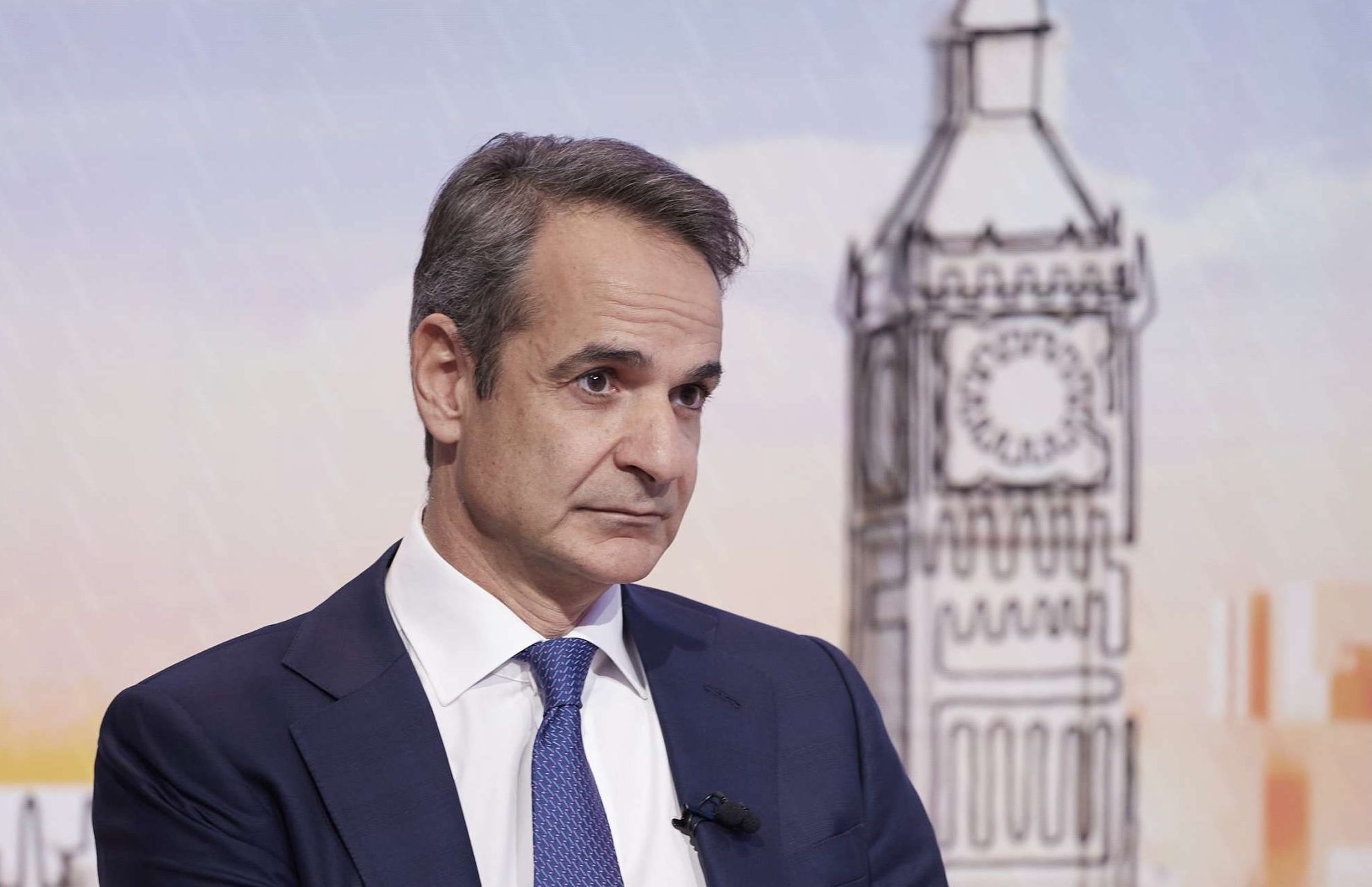 Στριμωγμένος για τα Γλυπτά, ο Σούνακ αναγκάστηκε να κάνει «φάουλ» στον Μητσοτάκη