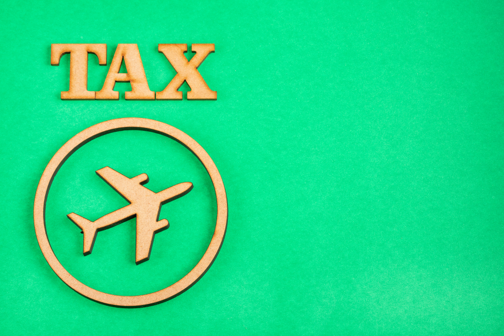 Δανία: Προτείνει «πράσινο φόρο» για όλες τις πτήσεις