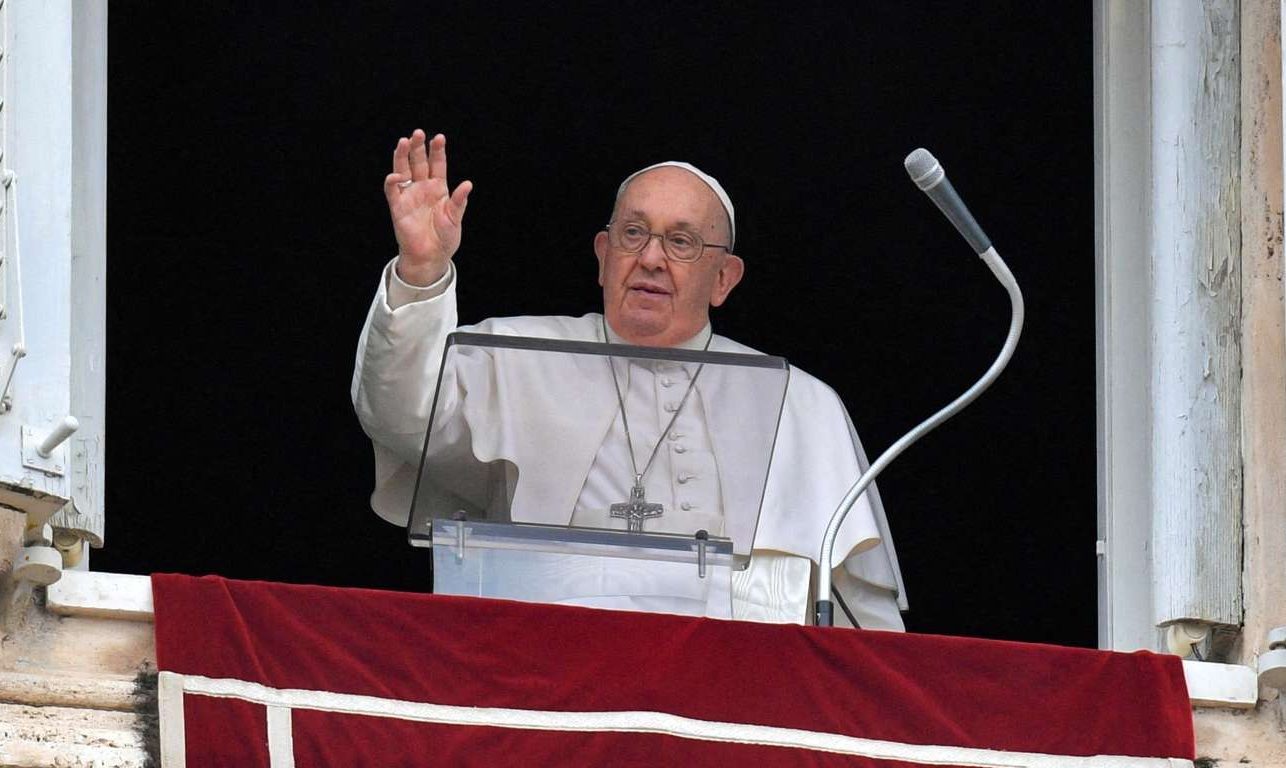 Πάπας Φραγκίσκος: «Η εγκράτεια δεν πρέπει να συγχέεται με την αποχή από το σεξ»