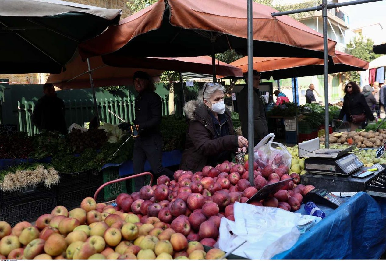 Κλειστά τα καταστήματα την Τρίτη – μπαίνουν τα POS στις λαϊκές