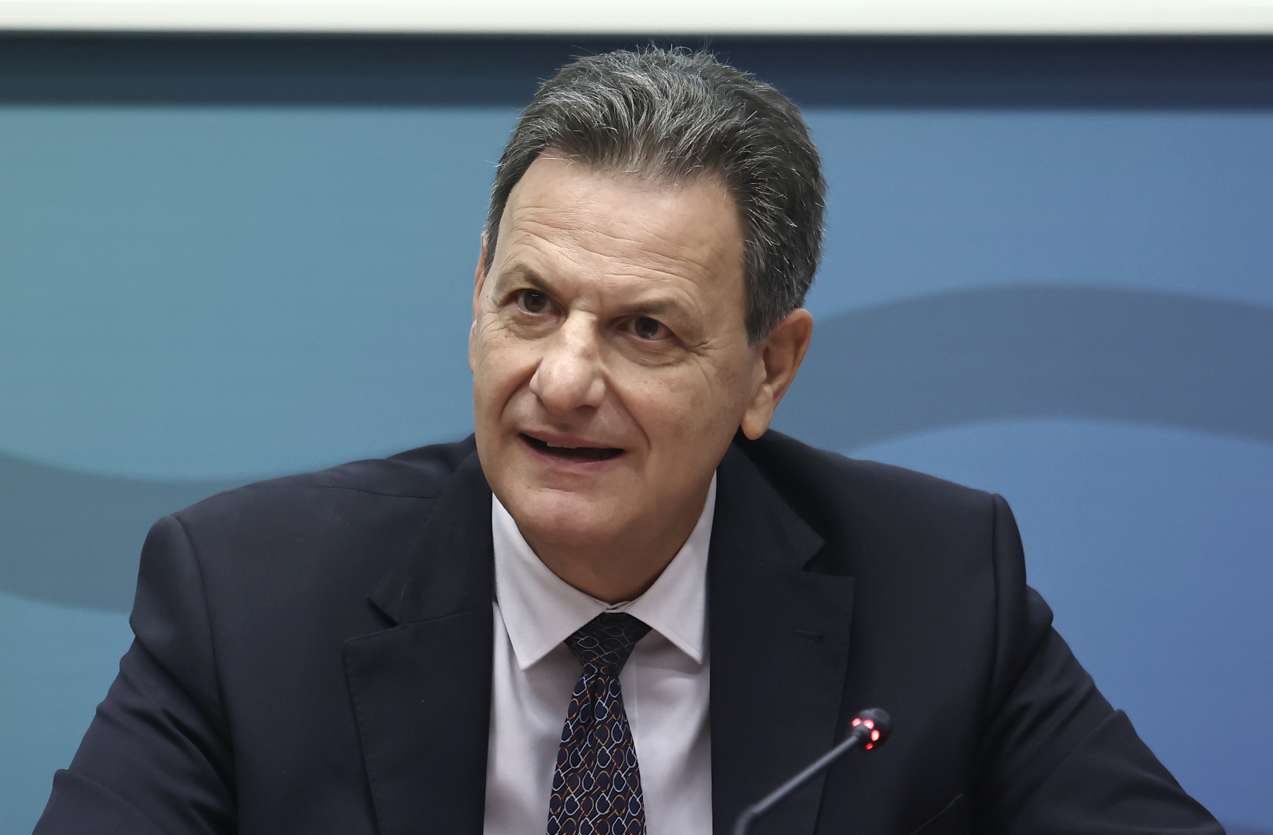 Σκυλακάκης: Ο ανταγωνισμός λειτούργησε – φθηνότερο ρεύμα όχι μόνο στο πράσινο αλλά και στα άλλα τιμολόγια