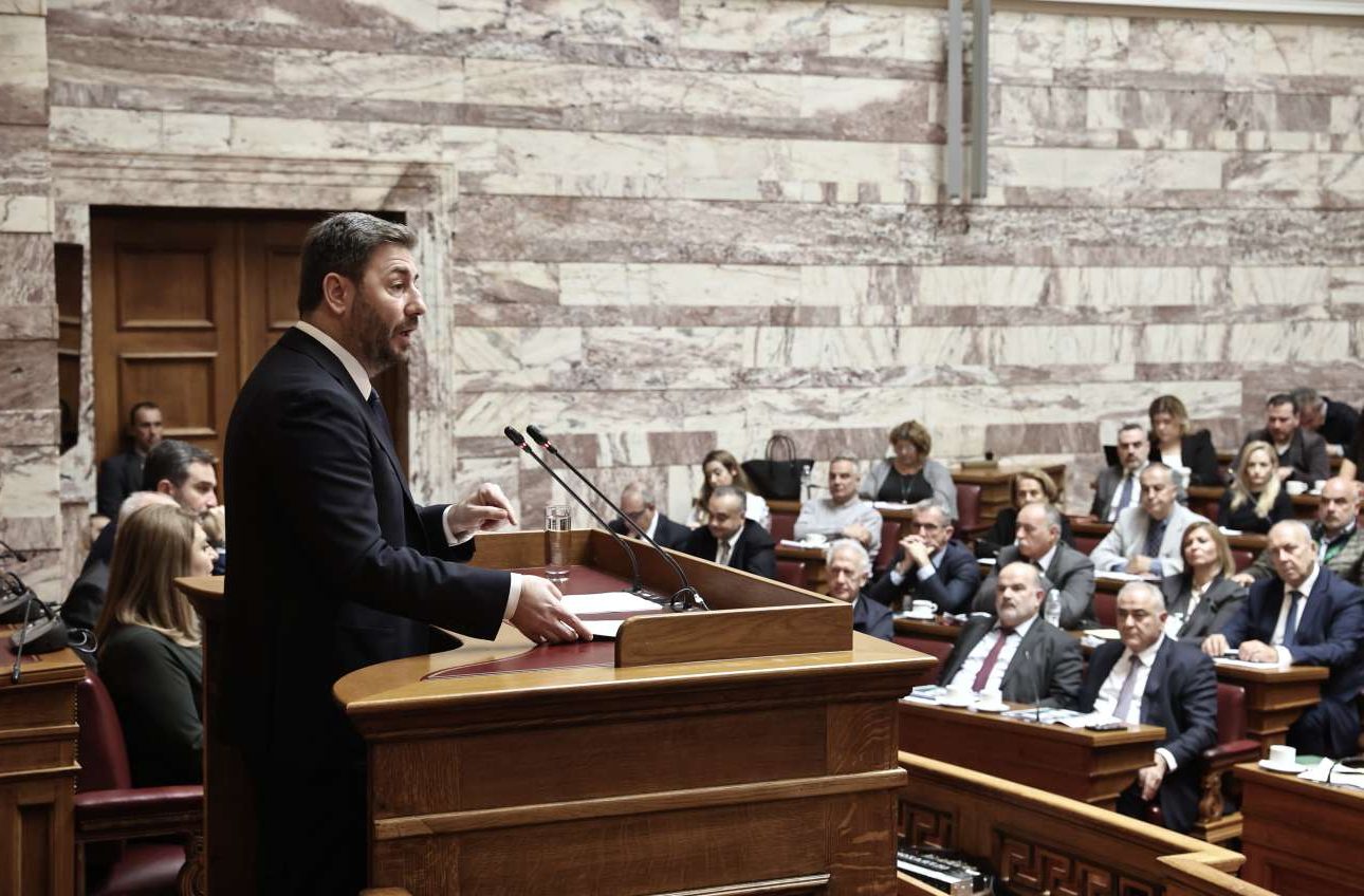 Ενστάσεις και από βουλευτές του ΠΑΣΟΚ για τα ομόφυλα ζευγάρια