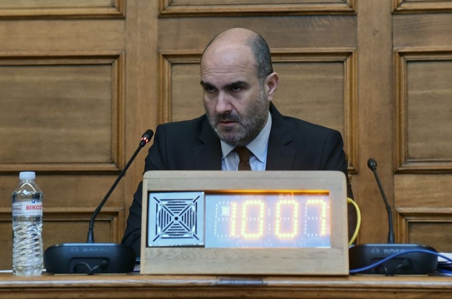 Ενταση και αποχωρήσεις από την Εξεταστική για τα Τέμπη