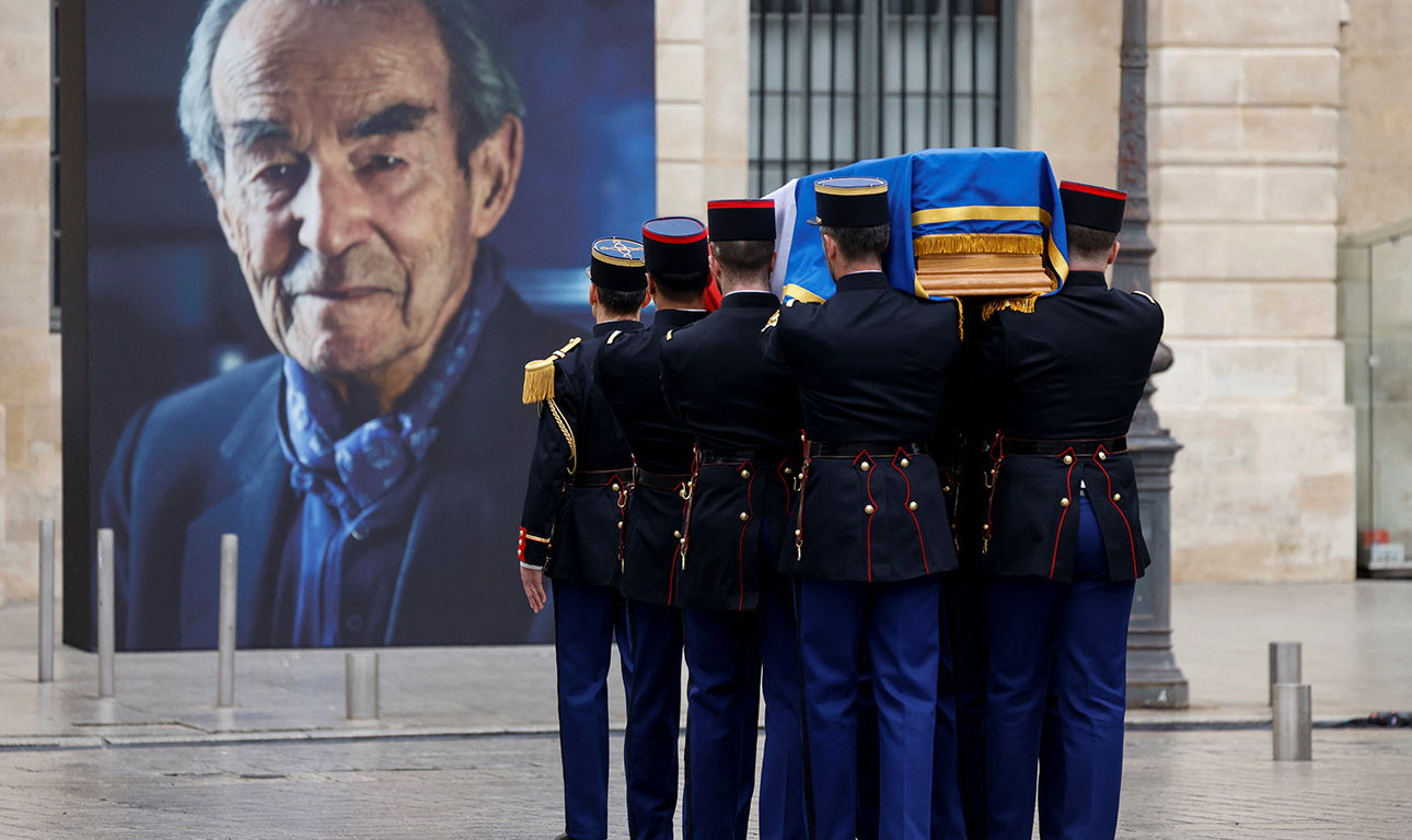 Η Γαλλία πενθεί τον νομικό που κατάργησε τη θανατική ποινή