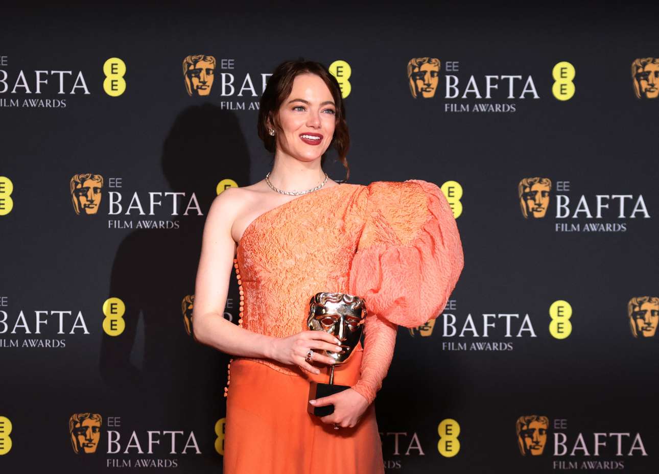 BAFTA 2024: H Εμα Στόουν πήρε και αυτό το βραβείο – σάρωσε ο Νόλαν για το «Οπενχάιμερ»
