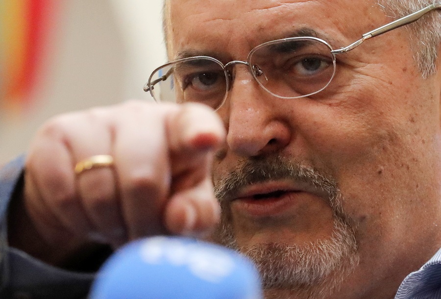 Φρένο Πούτιν στον Ναντέζντιν λόγω «νεκρών ψυχών»