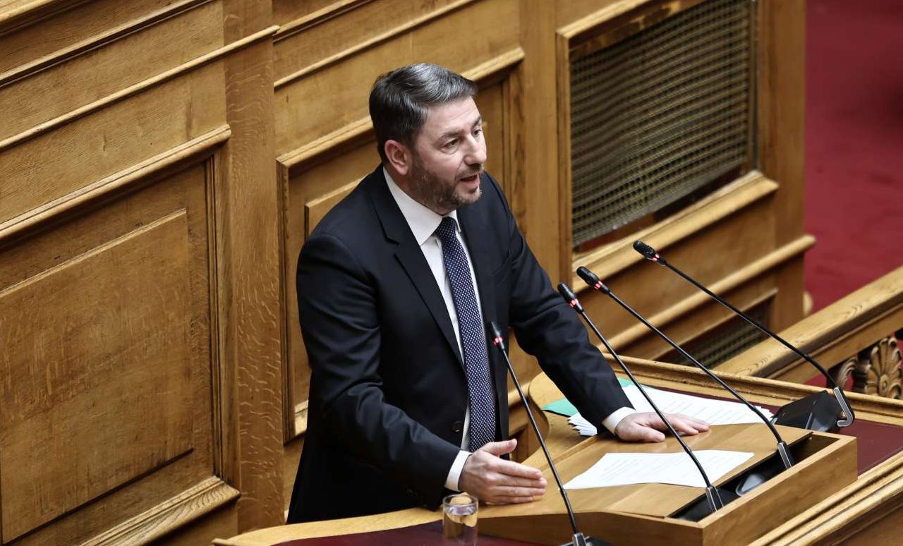 Ανδρουλάκης: Να πάψει το δικαίωμα στη στέγαση να θεωρείται πολυτέλεια – να καταργηθεί η Golden Visa