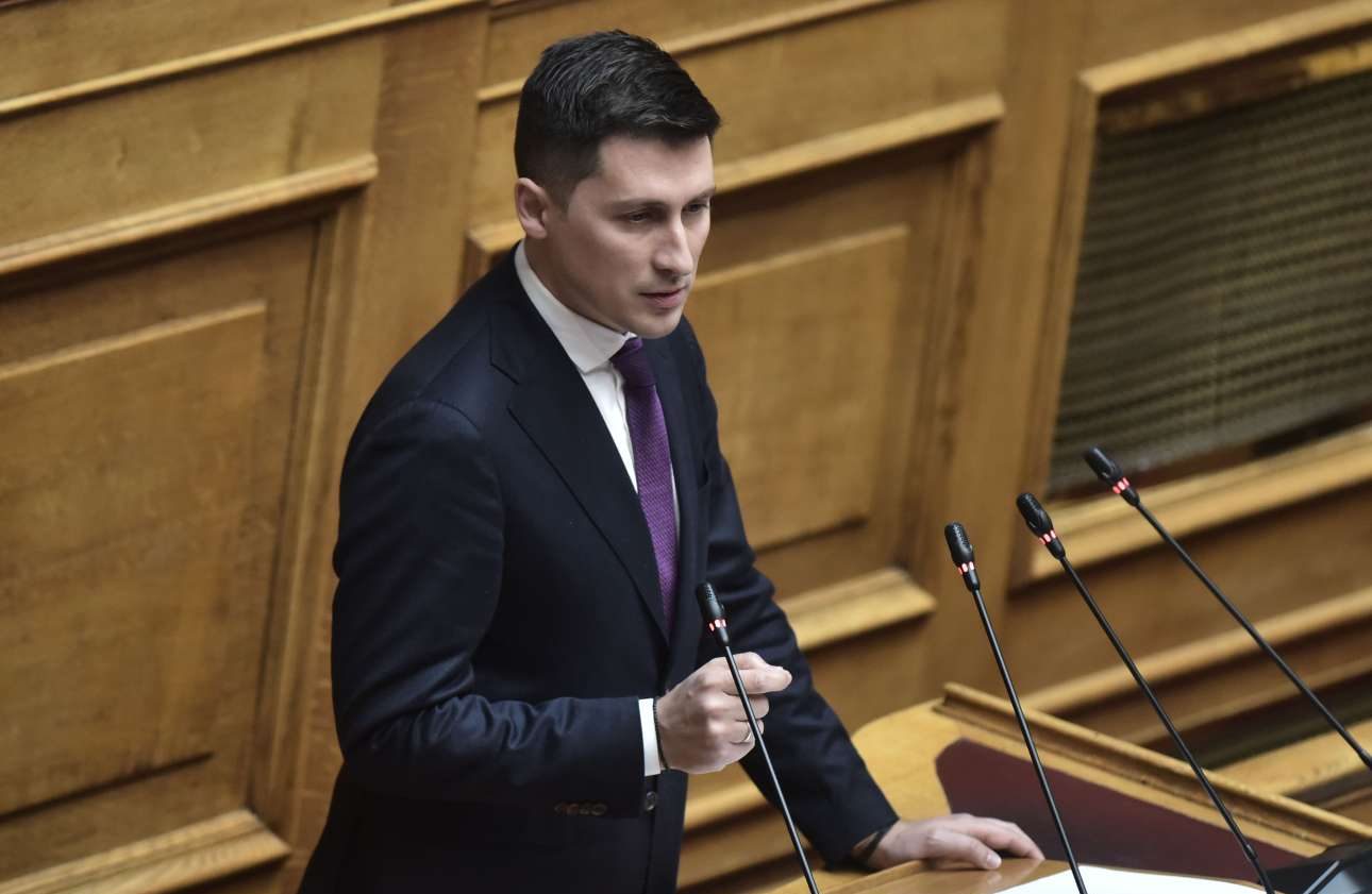 Ομοφοβικό παραλήρημα αρχιμανδρίτη κατά του βουλευτή του ΠΑΣΟΚ Παύλου Χρηστίδη