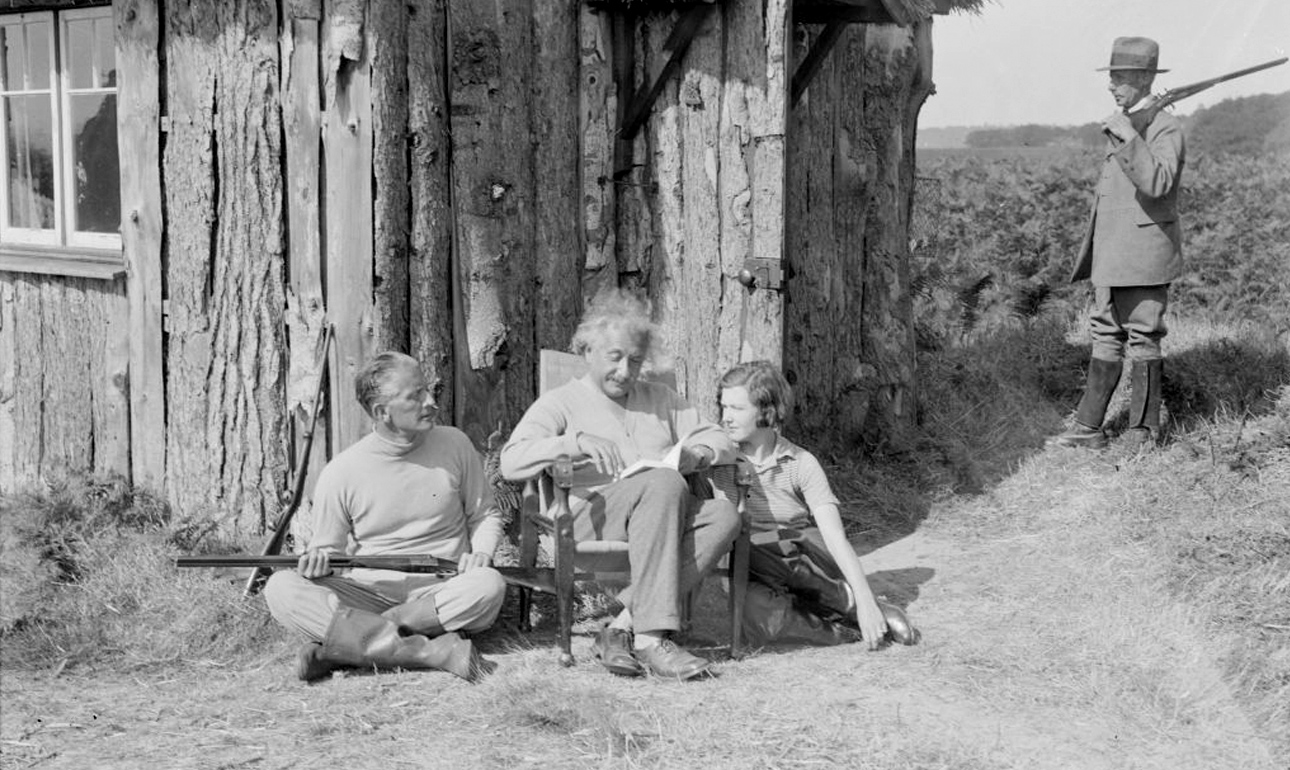 Πώς ο Αϊνστάιν κρύφτηκε από τους Nαζί σε μια βρετανική καλύβα