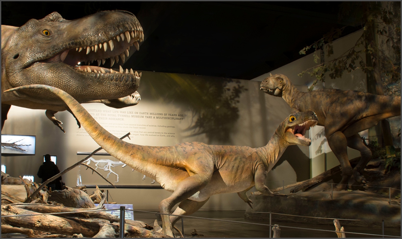 Ντραμχέλερ: Η μικρή πόλη του Καναδά με τα τεράστια τέρατα