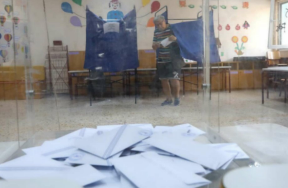 Δημοσκόπηση Pulse: Προβάδισμα 21,5 μονάδων για τη ΝΔ – ΠΑΣΟΚ και ΣΥΡΙΖΑ δίνουν μάχη για τη 2η θέση