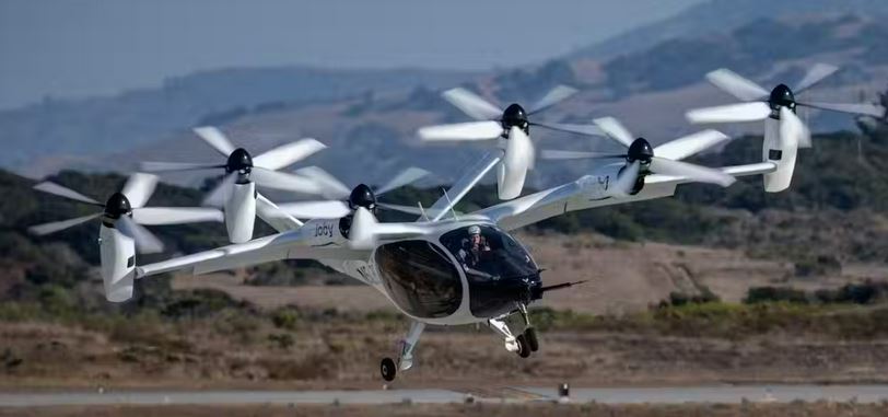 Ιπτάμενα ταξί στον ουρανό του Ντουμπάι