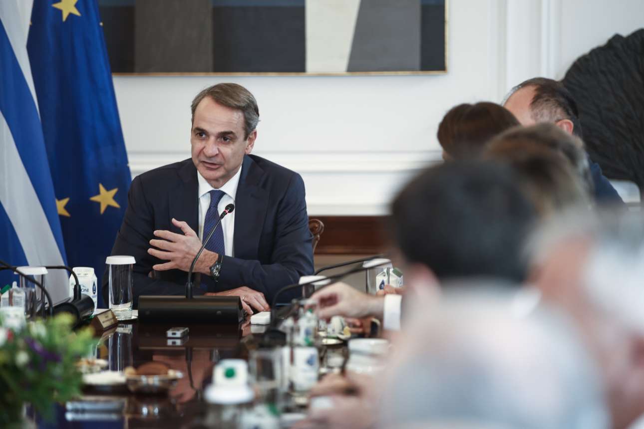 Κυβέρνηση: Το αργότερο την Τρίτη η συνάντηση Μητσοτάκη με τους αγρότες