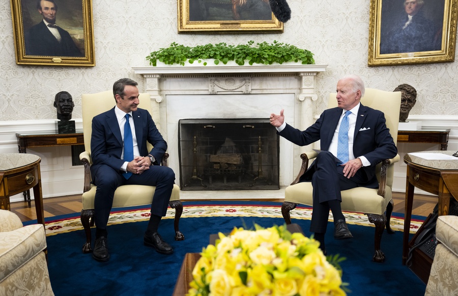 Συνάντηση Μητσοτάκη – Μπάιντεν στις 4 Απριλίου στον Λευκό Οίκο