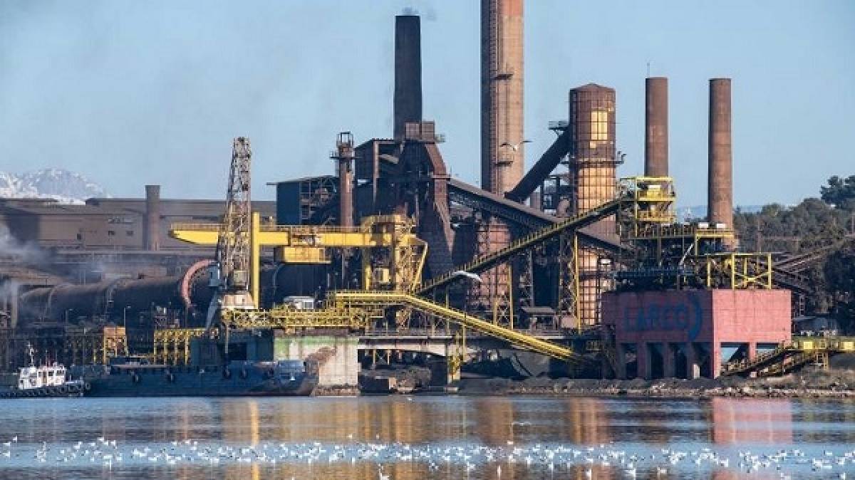 Tίτλοι τέλους για ΛΑΡΚΟ