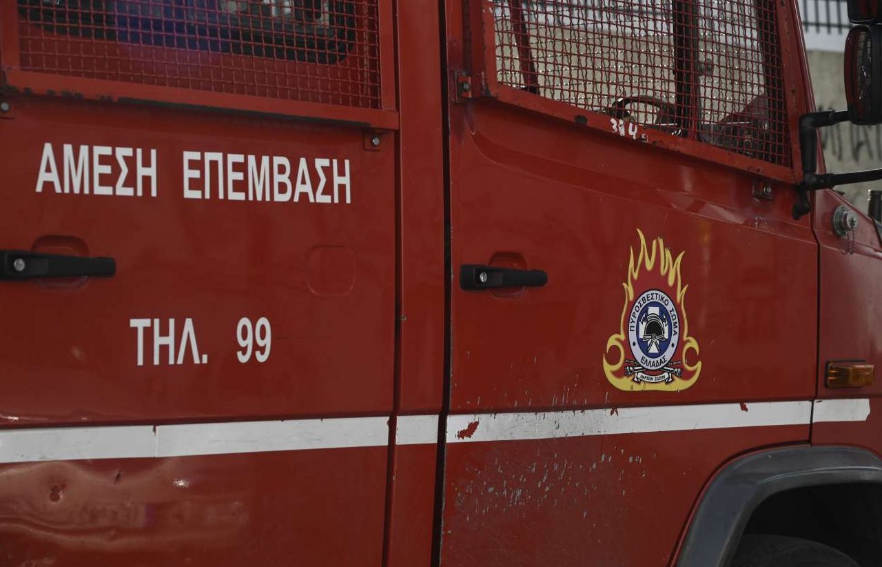 Εβαλε φωτιά στον Υμηττό και συνελήφθη επ’αυτοφώρω