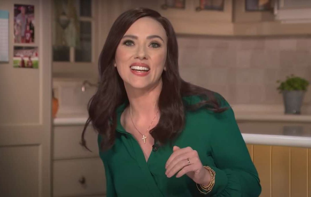 Η Σκάρλετ Γιόχανσον στην κουζίνα των λαϊκιστών