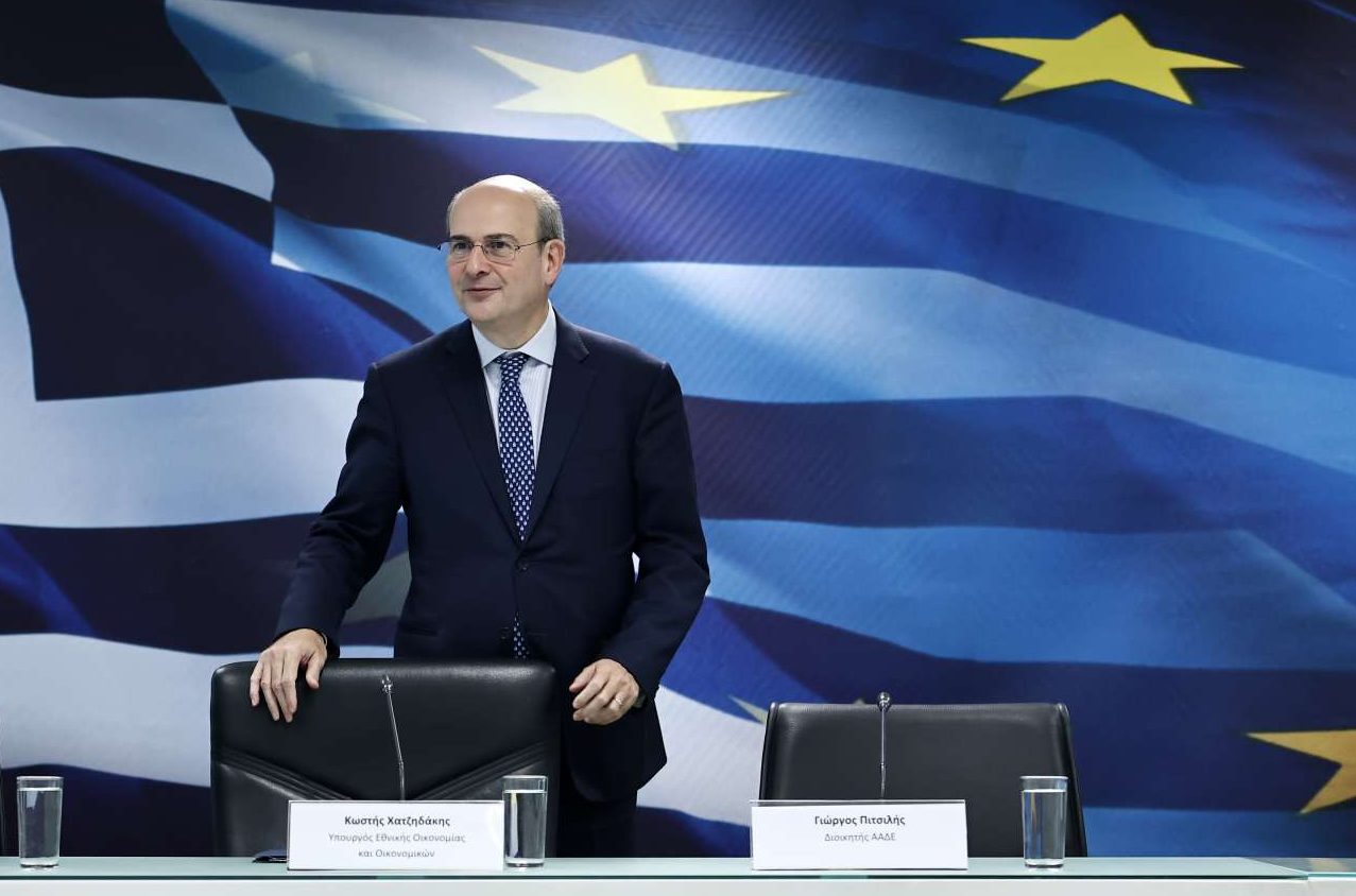 Υποχρεωτική εφεξής η ενημέρωση των δανειοληπτών από τους servicers για τα κόκκινα δάνεια