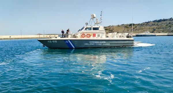 Τραγωδία στη Χίο: Νεκρά τρία κορίτσια σε ναυάγιο σκάφους με μετανάστες