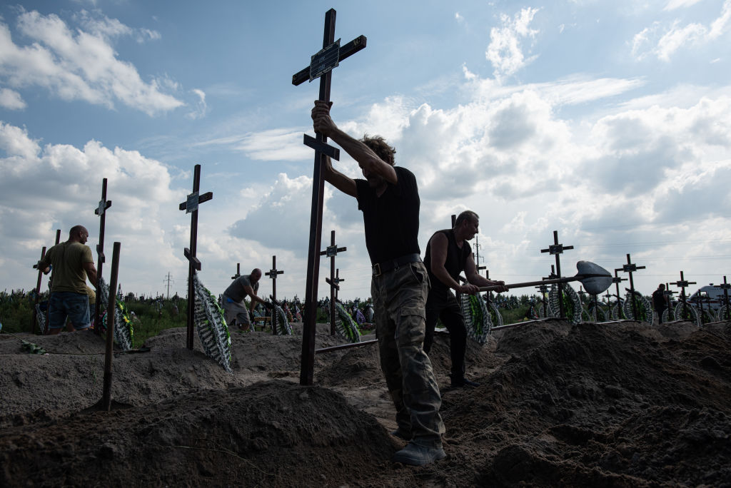 Ουκρανία: Οι πληγές στην Μπούτσα παραμένουν ανοιχτές