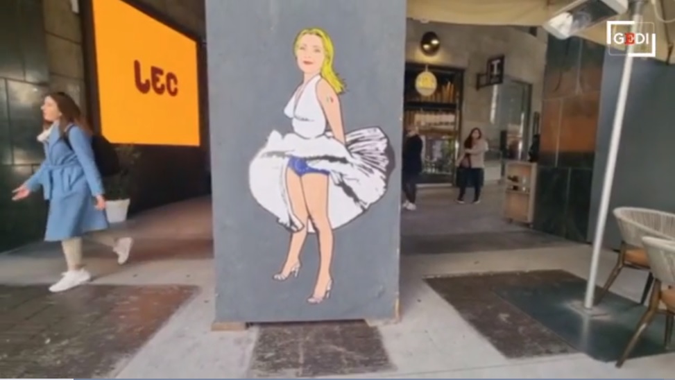 H Τζόρτζια Μελόνι τώρα και ως Μέριλιν Μονρόε