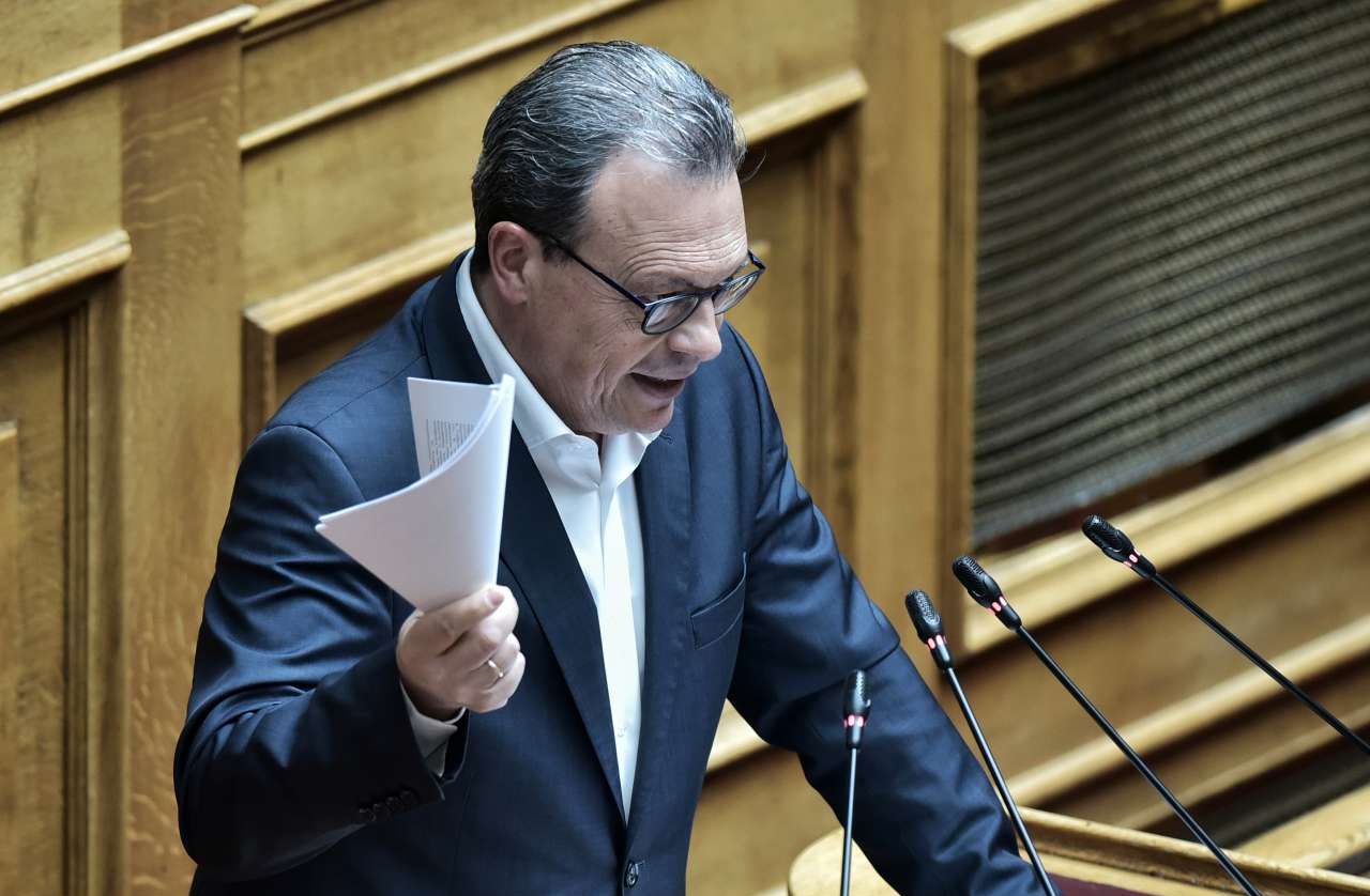 Ο ΣΥΡΙΖΑ κατέθεσε πρόταση νόμου στη Βουλή για την κύρωση των μνημονίων με τη Βόρεια Μακεδονία