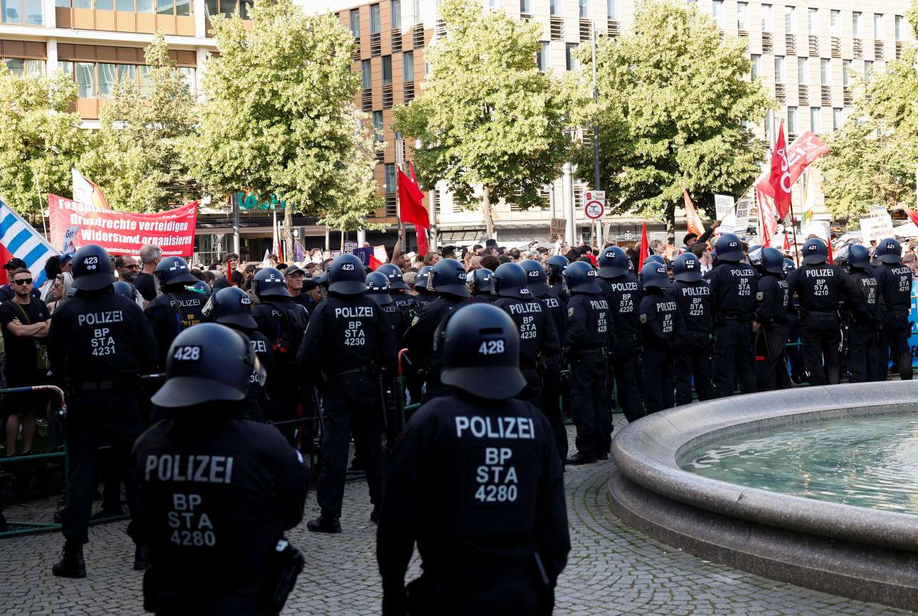 Γερμανία: Επίθεση εναντίον μελών του AfD