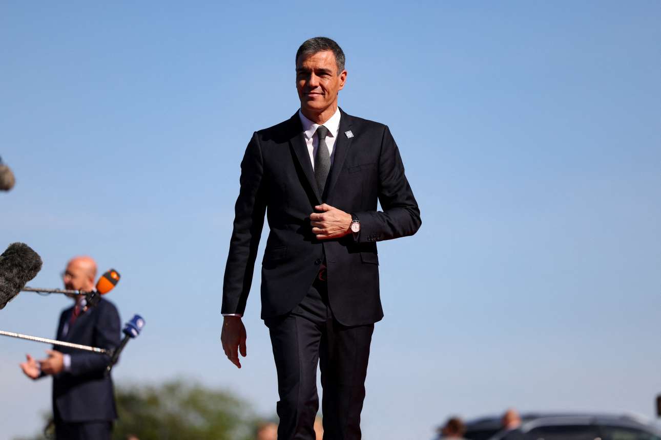 Ισπανία: Ο Σάντσεθ επικαλέσθηκε το δικαίωμα στη σιωπή ενώπιον του δικαστή