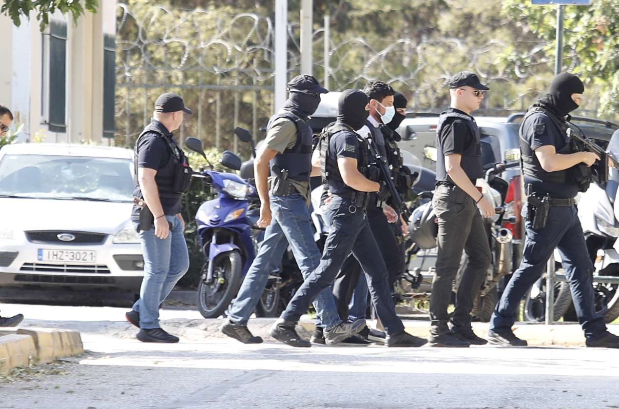 Εν ψυχρώ δολοφονία στο Ψυχικό: Θέμα ωρών να βρουν (και) τον ηθικό αυτουργό;