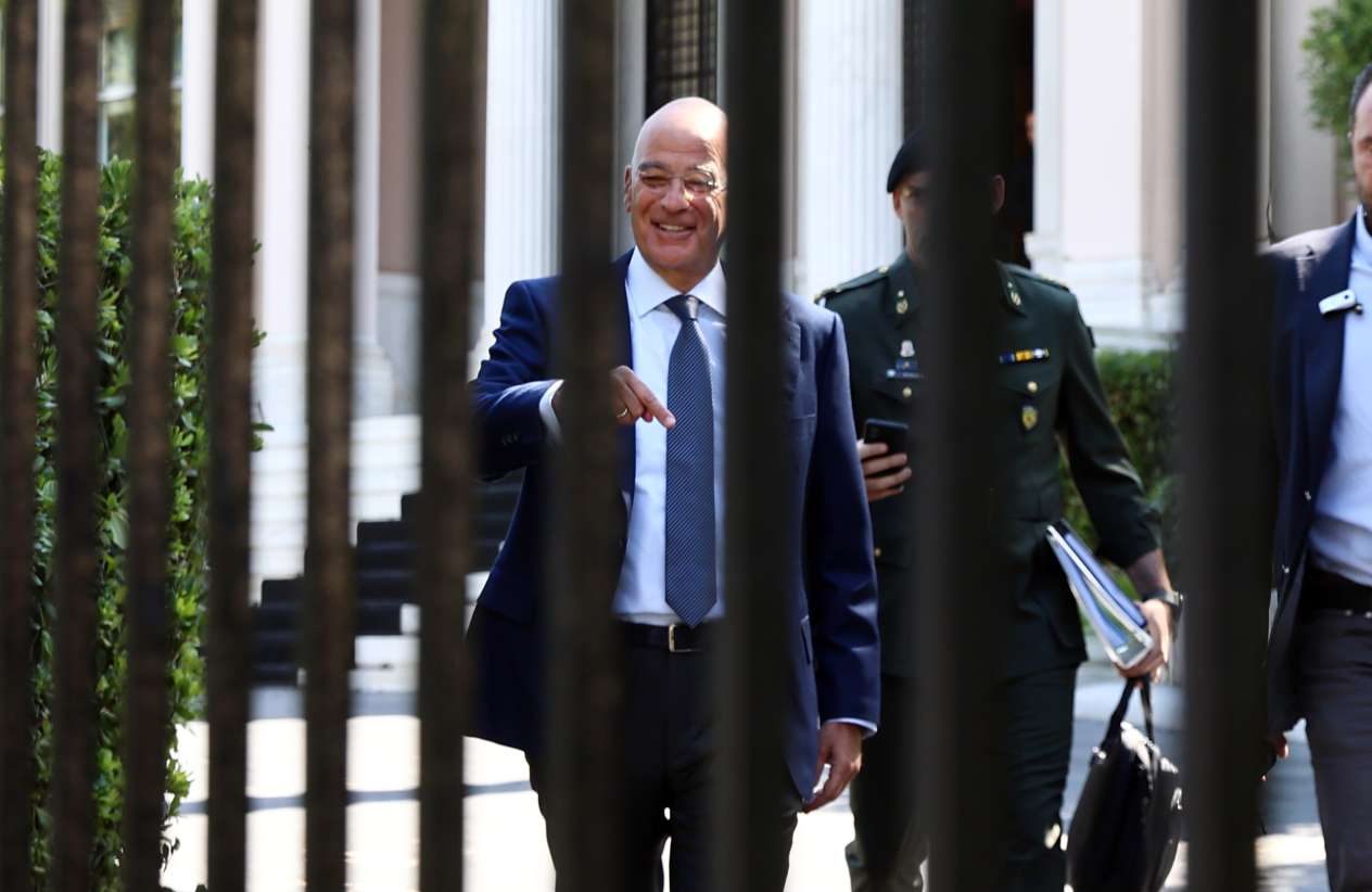 «Κλείδωσαν» στο ΚΥΣΕΑ F-35 και μη επανδρωμένα ελικόπτερα Camcopter S-100