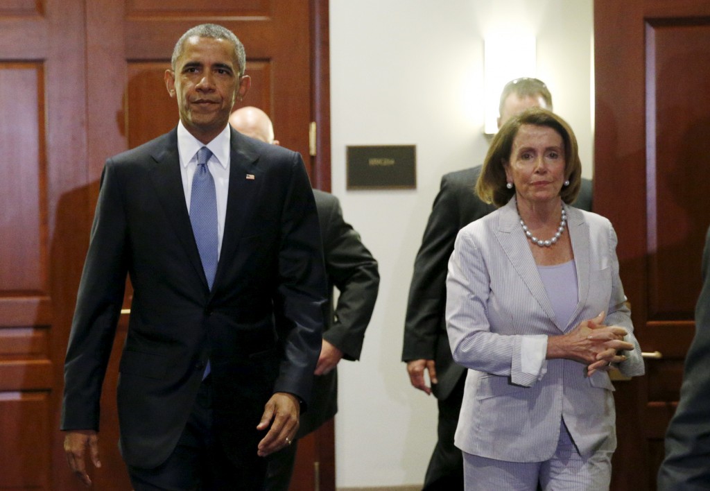 Δημοκρατικοί: Στάση αναμονής από Ομπάμα, Πελόζι, Σούμερ εν μέσω δηλώσεων στήριξης στην Κάμαλα Χάρις