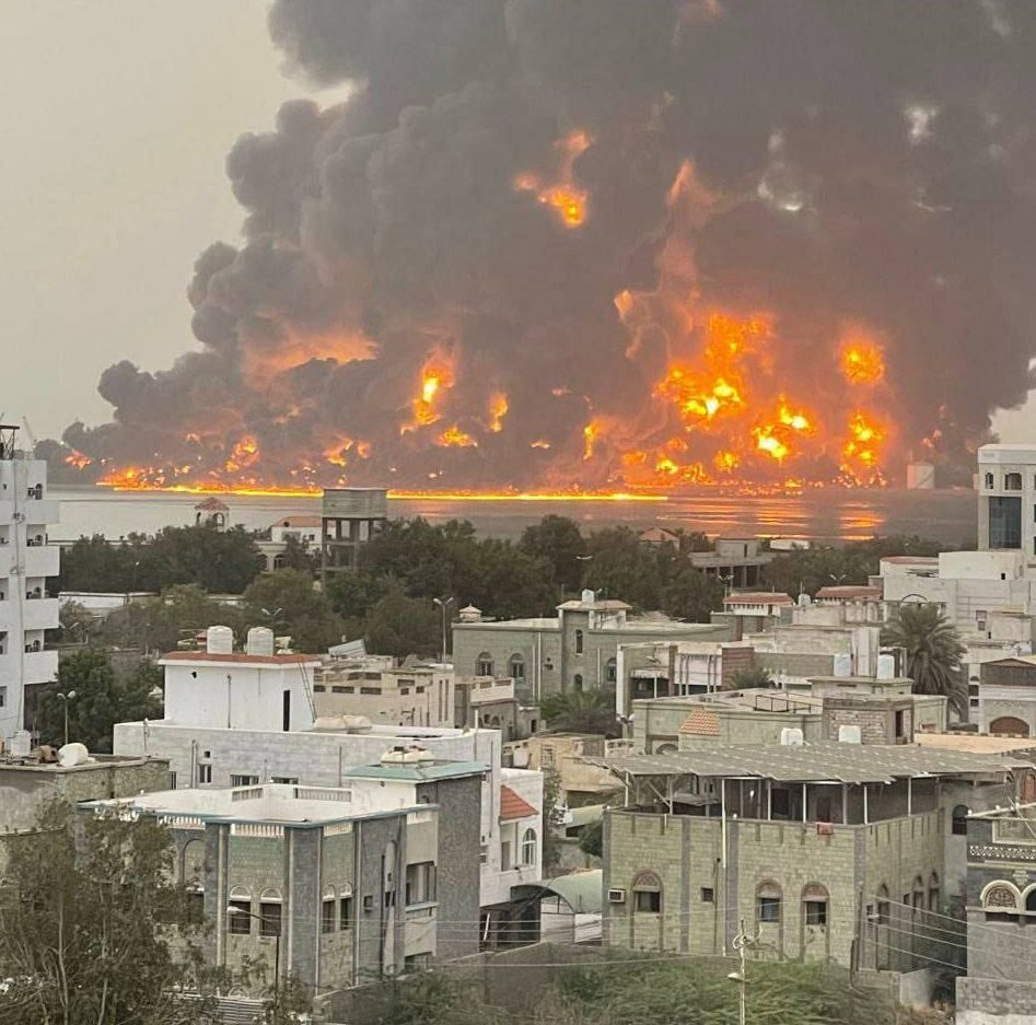 Υεμένη: Το Ισραήλ χτύπησε τους Χούθι, για αντίποινα προειδοποιεί η Χεζμπολάχ