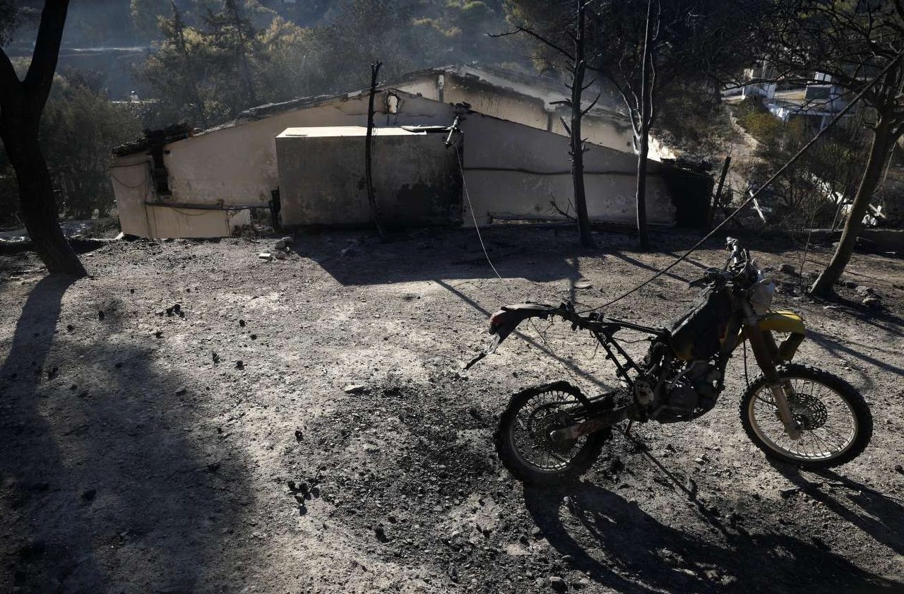 Μέτρα προστασίας για τους εργαζόμενους στις πυρόπληκτες επιχειρήσεις της Αττικής