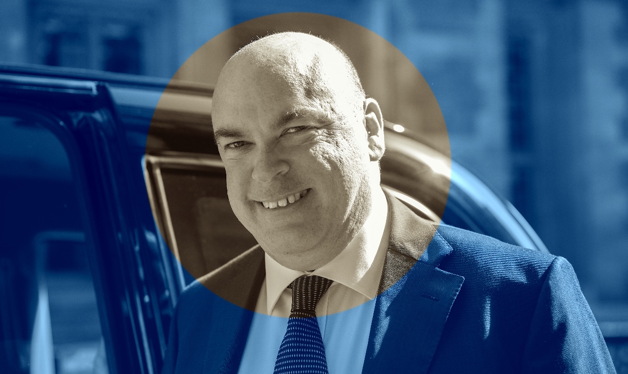 Θα φωτιστούν οι σχέσεις του Μάικ Λιντς με μυστικές υπηρεσίες;