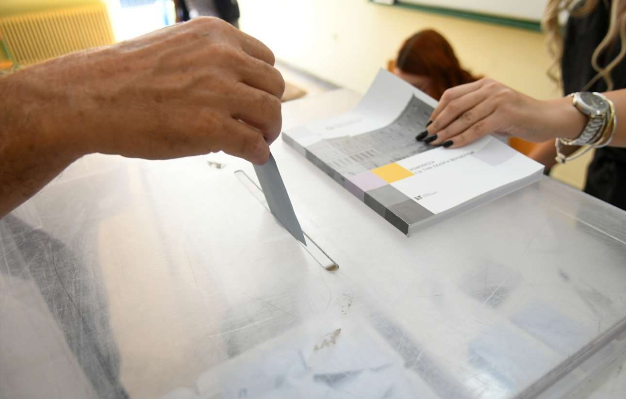 Pulse: Στο 30% η ΝΔ στην εκτίμηση ψήφου – Προβάδισμα Ανδρουλάκη στο ΠΑΣΟΚ